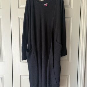 Vince Camuto Black Textured Knit long sweater